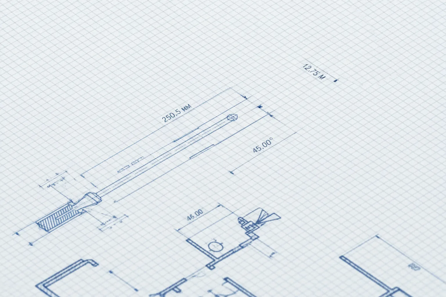Чертёж DWG с размерными линиями на миллиметровой сетке